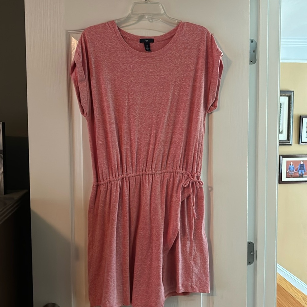 Heathered pink Gap dress. Very comfortable